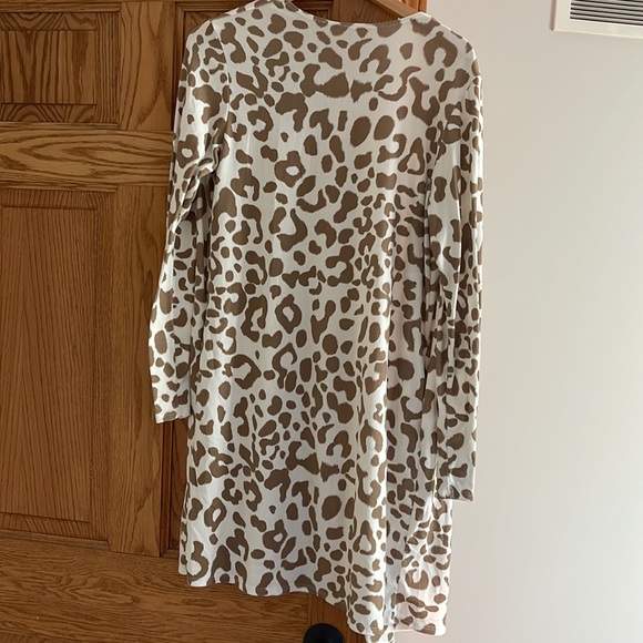 Cardigan - Picture 2 of 2